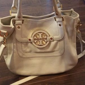 White leather Tory Burch bag